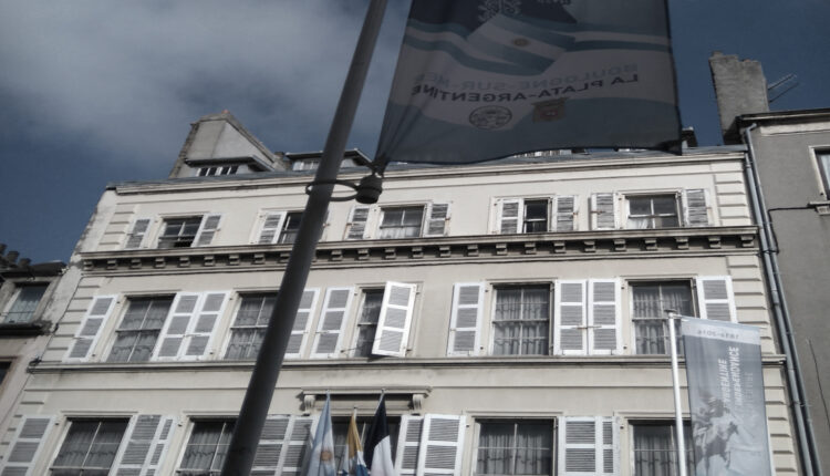 GRAND RUE N° 113-POGO
